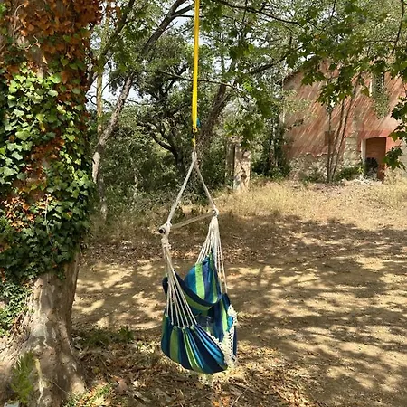 Hidden Garden And Quiet Rest בית נופש